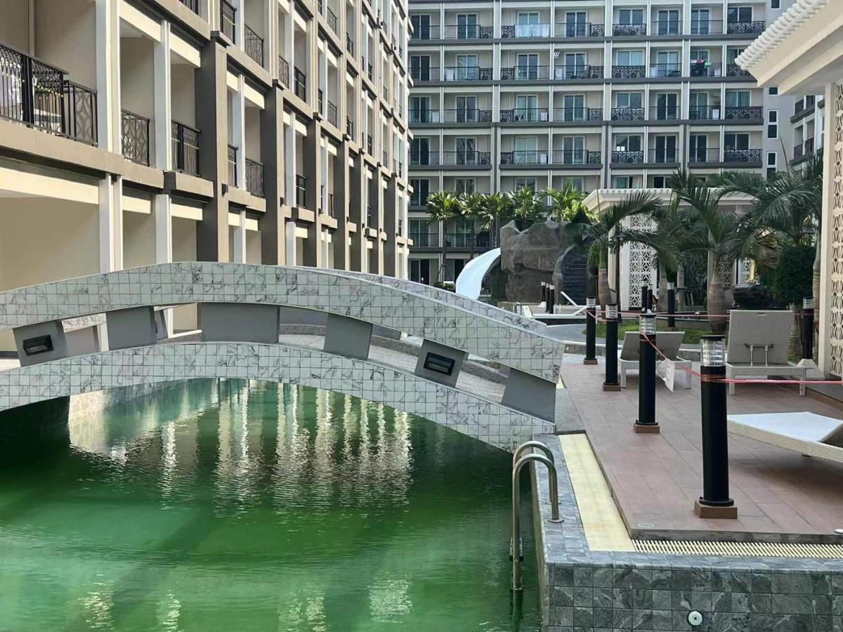 Romantic Beach Apartment芭堤雅水系高档酒店式公寓可做饭 หาดจอมเทียน ภายนอก รูปภาพ