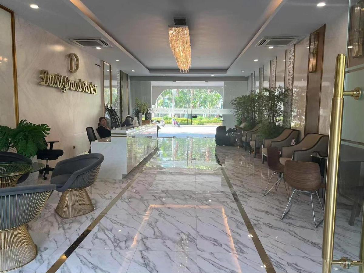 Romantic Beach Apartment芭堤雅水系高档酒店式公寓可做饭 หาดจอมเทียน ภายนอก รูปภาพ
