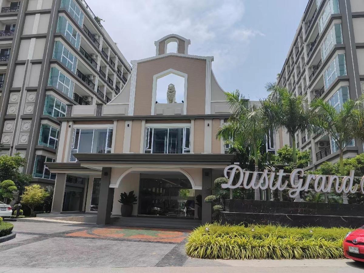 Romantic Beach Apartment芭堤雅水系高档酒店式公寓可做饭 หาดจอมเทียน ภายนอก รูปภาพ