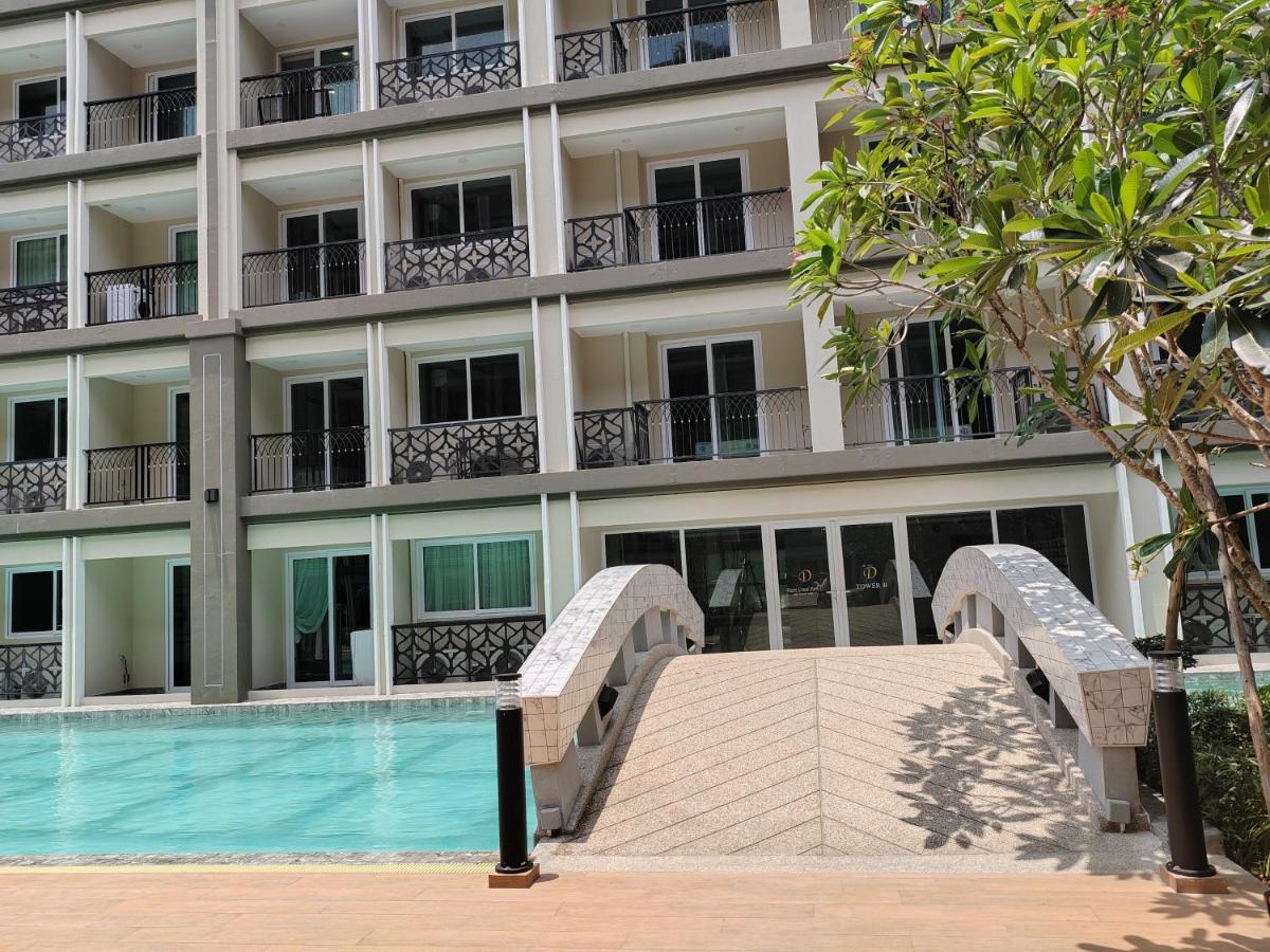 Romantic Beach Apartment芭堤雅水系高档酒店式公寓可做饭 หาดจอมเทียน ภายนอก รูปภาพ